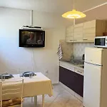 Apartment For Families And Couples In Pula, Stinjan Pula