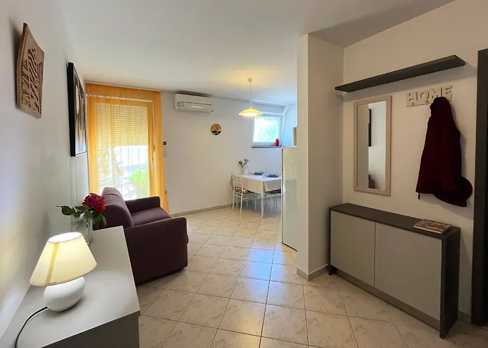 דירה For Families And Couples In Pula, Stinjan *
