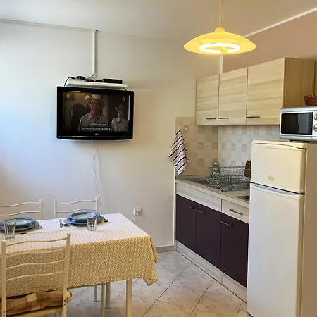 아파트 For Families And Couples In Pula, Stinjan 풀라