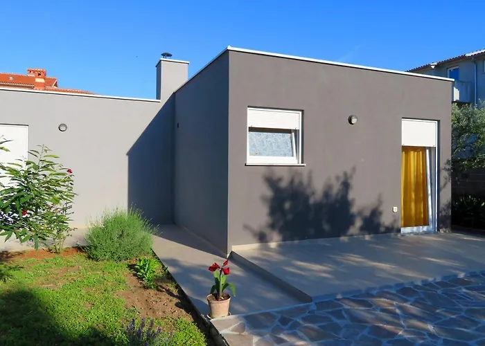 For Families And Couples In Pula, Stinjan