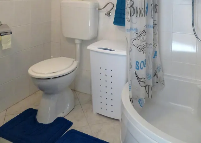 For Families And Couples In Pula, Stinjan Apartment