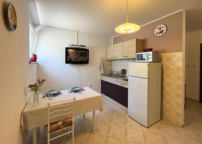 For Families And Couples In Pula, Stinjan Pula